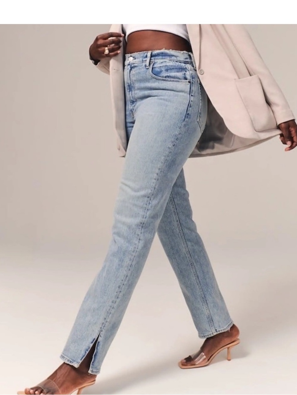 Abercrombie 90s straight ultra high rise w split hem, 28